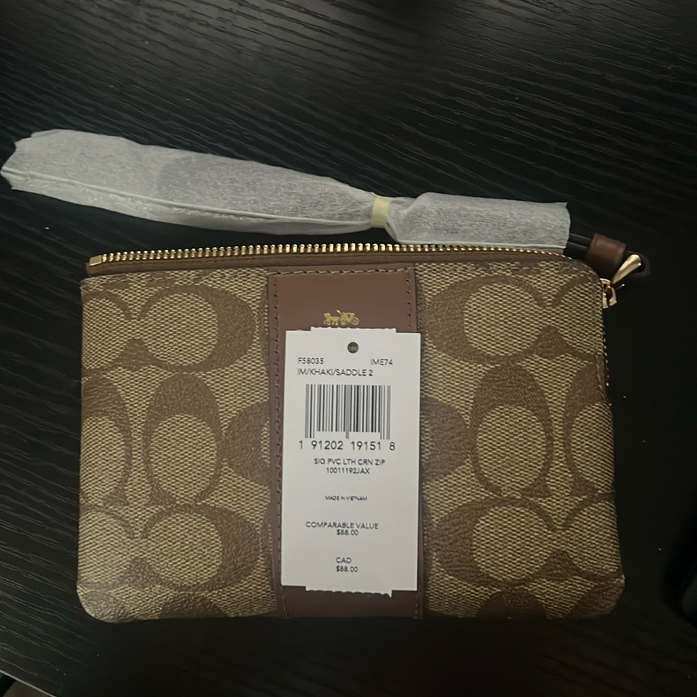 Coach Wristlet. NWT.